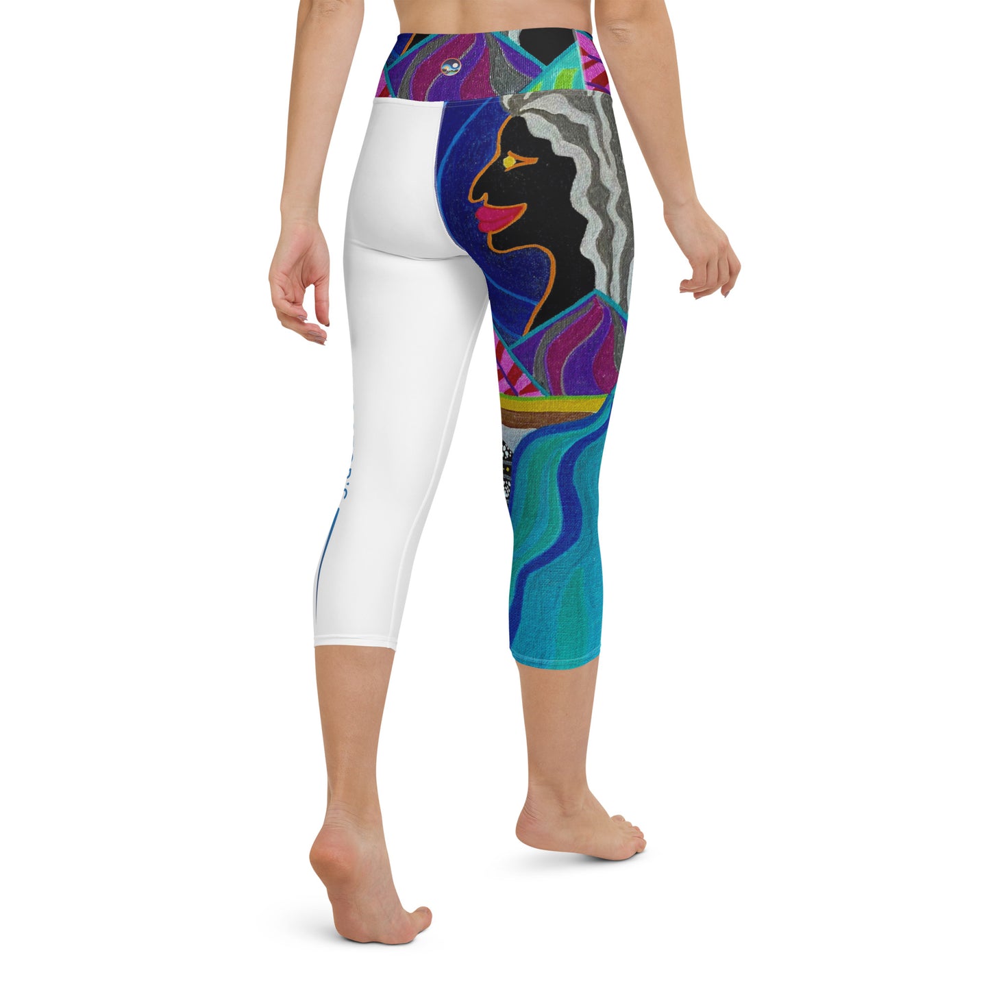 AfroGaia Night Light Yoga Capri Leggings