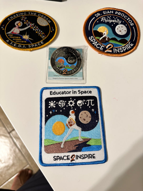 Patches4space Space2inspire Bundle (autographed)